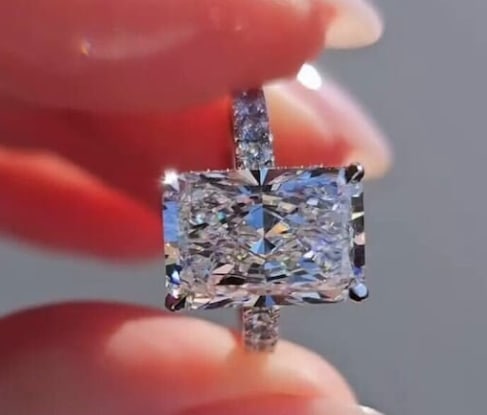 Certified 4 Carat Radiant Cut Lab Grown Diamond D VVS1 Color 14kt Solid White Gold Engagement Ring: Certified 4 Carat Radiant Cut Lab Grown Diamond D VVS1 Color 14kt Solid White Gold Engagement Ring - Side Stone Lab Grown Diamonds 0.40 CT Round Cut VS1 E Color - Ring Size US 6