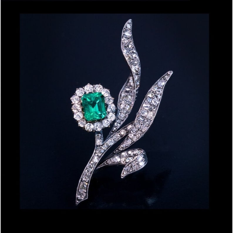 Certified 10.00 Ct Lab Grown Emerald Round Cut Lab Grown Diamond D VVS1 Color 14kt Solid Rose: Certified 10.00 Ct Lab Grown Emerald Round Cut Lab Grown Diamond D VVS1 Color 14kt Solid Rose Gold Brooch , 8.00 carat Lab Grown Emerald 2.00 carat Lab Grown Diamond