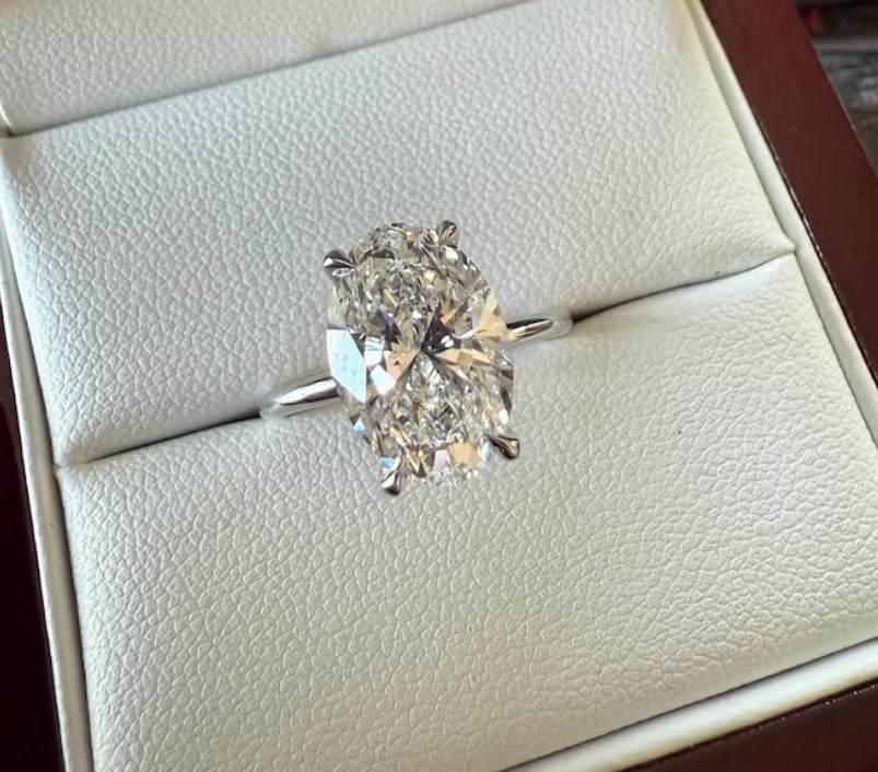 Certified 7.5 Carat Oval Cut Lab Grown Diamond D VVS1 Color 14kt Solid White Gold Engagement Ring - 2