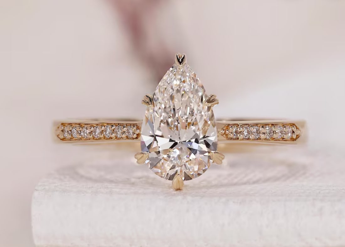 Certified 2 Carat Pear Cut Lab Grown Diamond D VVS1 Color 14kt Solid Yellow Gold Engagement Ring: Certified 2 Carat Pear Cut Lab Grown Diamond D VVS1 Color 14kt Solid Yellow Gold Engagement Ring- Side Stone Lab Grown Diamonds 0.60 CT Round Cut VS1 E Color - Ring Size US 6