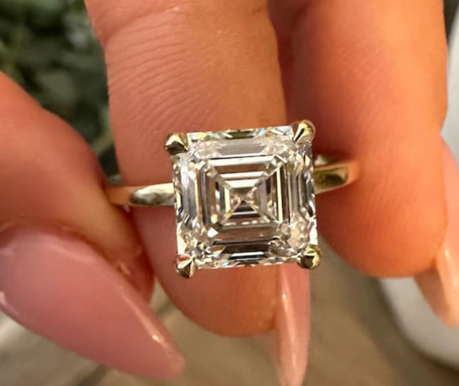 Certified 5 Carat Asscher Cut Lab Grown Diamond D VVS1 Color 14kt Solid Yellow Gold Engagement Ring: Certified 5 Carat Asscher Cut Lab Grown Diamond D VVS1 Color 14kt Solid Yellow Gold Engagement Ring - Ring Size US - 7
