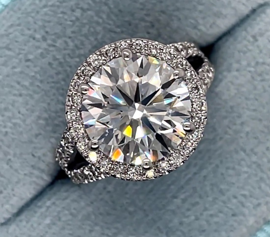 Certified 8.50 Carat Round Cut Lab Grown Diamond D VVS1 Color 14kt Solid White Gold Engagement Ring (1 of 4)