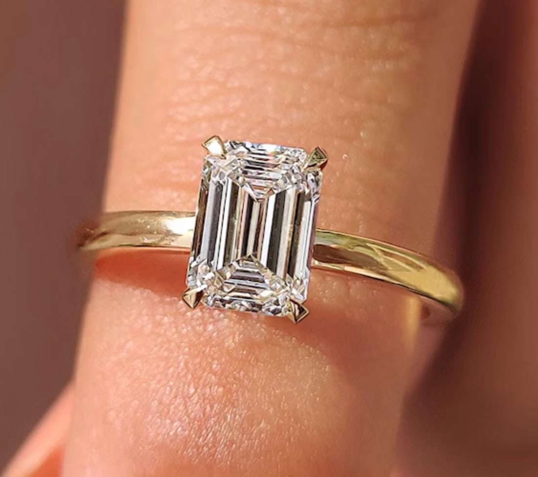 2.10 Carat Emerald Cut Certified D VVS1 Lab Grown Diamond in 14KT Solid Yellow Gold Engagement ring: 2.10 Carat Emerald Cut Certified Lab Grown Diamond in 14KT Solid Yellow Gold Engagement ring -Excellent Luster – Ring Size US 6.5 - Free Resizing & Free Shipping