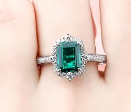 Certified 5 Carat Emerald Cut Lab Grown Emerald, 14Kt Solid White Gold Engagement Ring: Certified 5 Carat Emerald Cut Lab Grown Emerald, 14Kt Solid White Gold Engagement Ring - Ring Size US 6 Side Stone is VVS1 D Color Round Lab Grown Diamonds 0.40 Ct - Excellent Luster -Free Resizing &