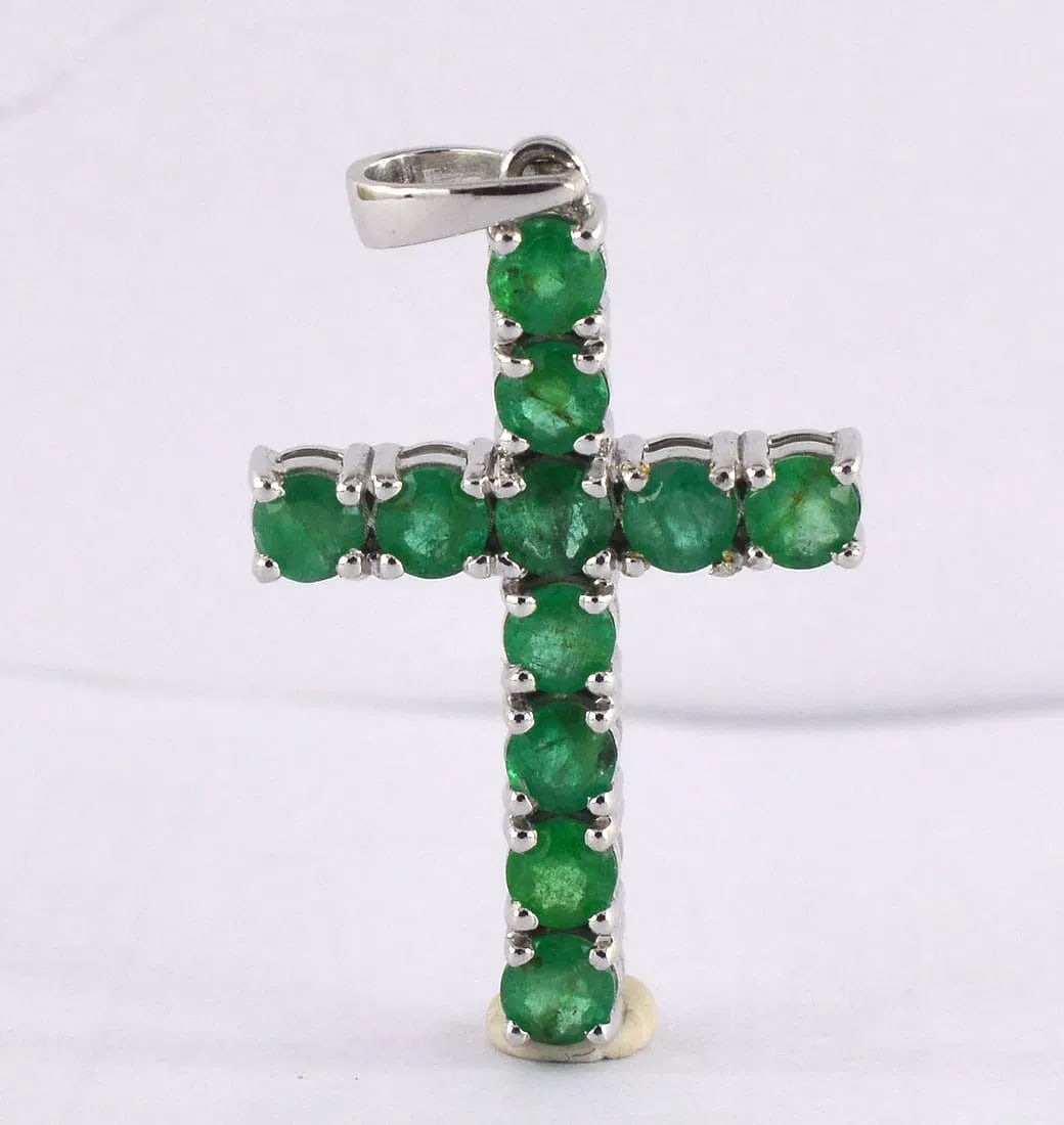 Certified 3 MM Natural Emerald 14kt Solid White Gold Pendant (1 of 4)