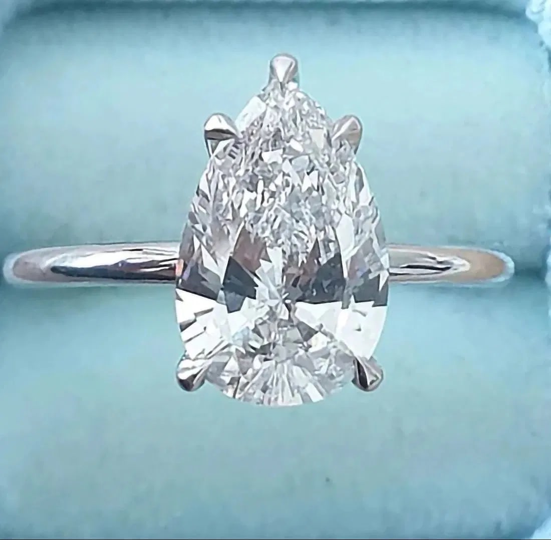 Certified 3 Carat Pear Cut 14kt Solid White Gold Lab Grown Diamond Ring: Certified 3 Carat Pear Cut 14kt Solid White Gold Lab Grown Diamond Ring , 14Kt Hallmarked White Gold, Ring Size - US 7,
