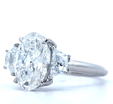 Certified 5 Carat Oval Cut 14kt Solid White Gold D Color VVS1 Lab Grown Engagement Diamond Ring - 4