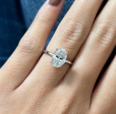 Certified 2 Carat Oval Cut Lab Grown Diamond D VVS1 Color 14kt Solid White Gold Engagement Ring: Certified 2 Carat Oval Cut Lab Grown Diamond D VVS1 Color 14kt Solid White Gold Engagement Ring - Ring Size - US 6