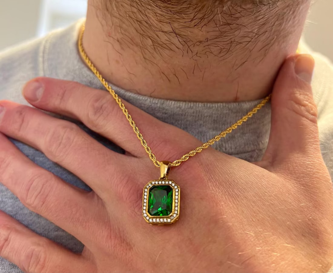 Certified 10.00 Ct Lab Grown Emerald 14kt Solid yellow Gold Men's Pendant: Certified 10.00 Ct Lab Grown Emerald 14kt Solid yellow Gold Men's Pendant - Side Stone Lab Grown Diamonds 0.50 CT Round Cut VS1 E Color
