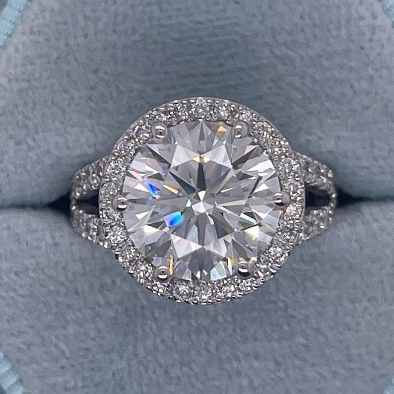 Certified 8.50 Carat Round Cut Lab Grown Diamond D VVS1 Color 14kt Solid White Gold Engagement Ring - 2