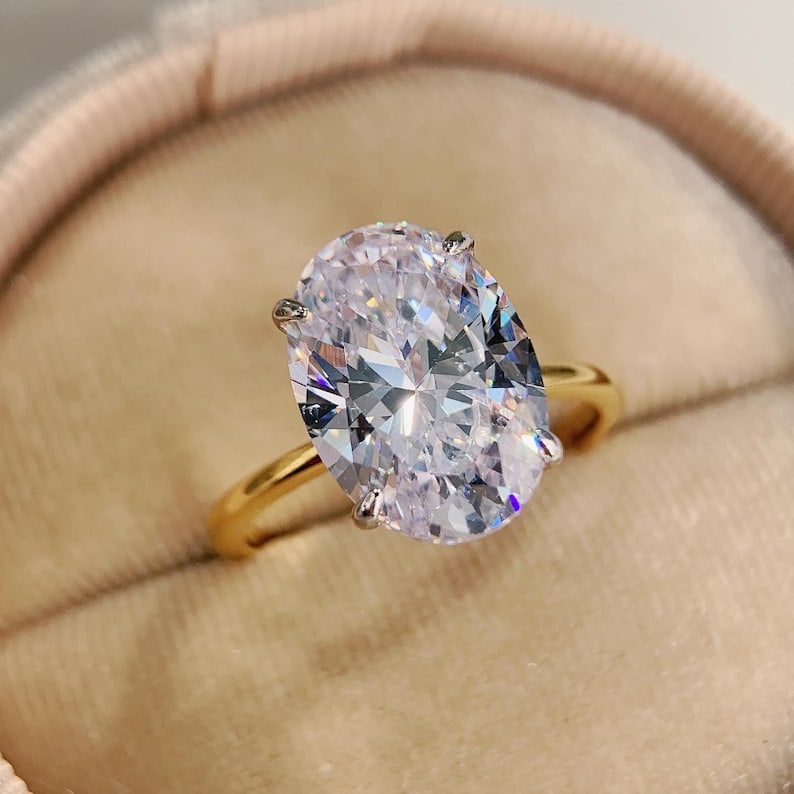 Certified 5.5 Carat Oval Cut Lab Grown Diamond D VVS1 Color 14kt Solid Yellow Gold Engagement Ring: Certified 5.5 Carat Oval Cut Lab Grown Diamond D VVS1 Color 14kt Solid Yellow Gold Engagement Ring - Ring Size US 7.5