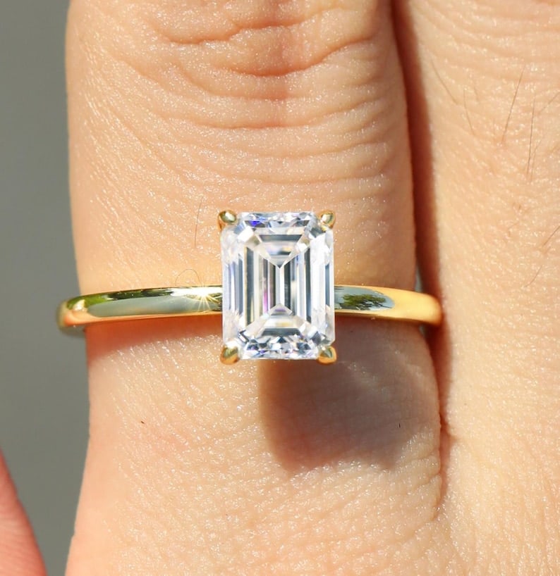 Certified 2.10 Carat Emerald Cut Lab Grown Diamond D VVS1 Color 14kt Solid Yellow Gold Engagement: Certified 2.10 Carat Emerald Cut Lab Grown Diamond D VVS1 Color 14kt Solid Yellow Gold Engagement Ring - Ring Szie US 6