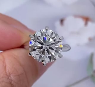 Certified 5.5 Carat Round Cut Lab Grown Diamond 14kt Solid White Gold Engagement Ring: Certified 5.50 Carat Round Cut D VVS1 Lab Grown Diamond 14kt Solid White Gold Engagement Ring - Ring Size US - 6.5