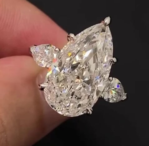 12 Carat Oval Cut Certified D VVS1 Lab Grown Diamond in 14KT Solid White Gold Engagement Ring: 12 Carat Oval Cut Certified D VVS1 Lab Grown Diamond in 14KT Solid White Gold Engagement Ring - Side Stone Lab Grown Diamonds VVS1 D color Fancy Cut 0.80 ct - Excellent Luster -& Free Shipping - Ring 