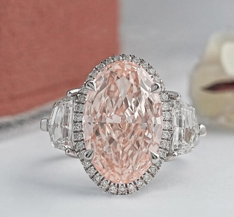 7.5 Ct Oval Cut Certified Pink VVS1 Lab Grown Diamond in 14KT Solid White Gold Engagement Ring: 7.5 Ct Oval Cut Certified Pink VVS1 Lab Grown Diamond in 14KT Solid White Gold Engagement Ring - Side Stone Lab Grown Diamonds VVS1 D color Fancy & Round Cut 0.80 ct - Excellent Luster -& Free Shippin