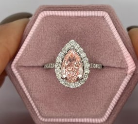 3 Ct Pear Cut Certified Pink VVS1 Lab Grown Diamond in 14KT Solid White Gold Engagement Ring: 3 Ct Pear Cut Certified Pink VVS1 Lab Grown Diamond in 14KT Solid White Gold Engagement Ring - Side Stone Lab Grown Diamonds VVS1 D Round Cut 0.60 Ct - Excellent Luster -& Free Shipping - Ring Size US