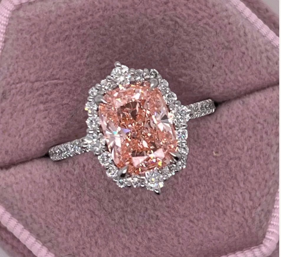 3.5 Ct Long Cushion Cut Certified Pink VVS1 Lab Grown Diamond in 14KT Solid White Gold Engagement: 3.5 Ct Long Cushion Cut Certified Pink VVS1 Lab Grown Diamond in 14KT Solid White Gold Engagement Ring - Side Stone Lab Grown Diamonds VVS1 D Round Cut 0.40 Ct - Excellent Luster -& Free Shipping - Ri