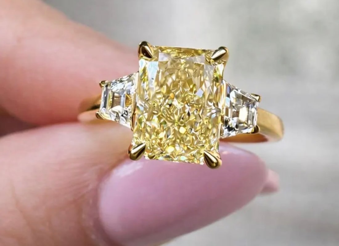 2.5 Ct Radiant Cut Certified Yellow VVS1 Lab Grown Diamond in 14KT Solid Yellow Gold Engagement Ring: 2.5 Ct Radiant Cut Certified Yellow VVS1 Lab Grown Diamond in 14KT Solid Yellow Gold Engagement Ring - Side Stone Lab Grown Diamonds VVS1 D Fancy Cut 0.60 Ct - Excellent Luster -& Free Shipping - Ring