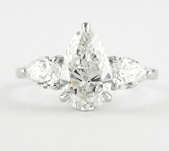 3.5 Ct Pear Cut Certified D VVS1 Lab Grown Diamond in 14KT Solid White Gold Engagement Ring: 3.5 Ct Pear Cut Certified D VVS1 Lab Grown Diamond in 14KT Solid White Gold Engagement Ring - Side Stone Lab Grown Diamonds VVS1 D Pear Cut 0.60 Ct - Excellent Luster -& Free Shipping - Ring Size US 6