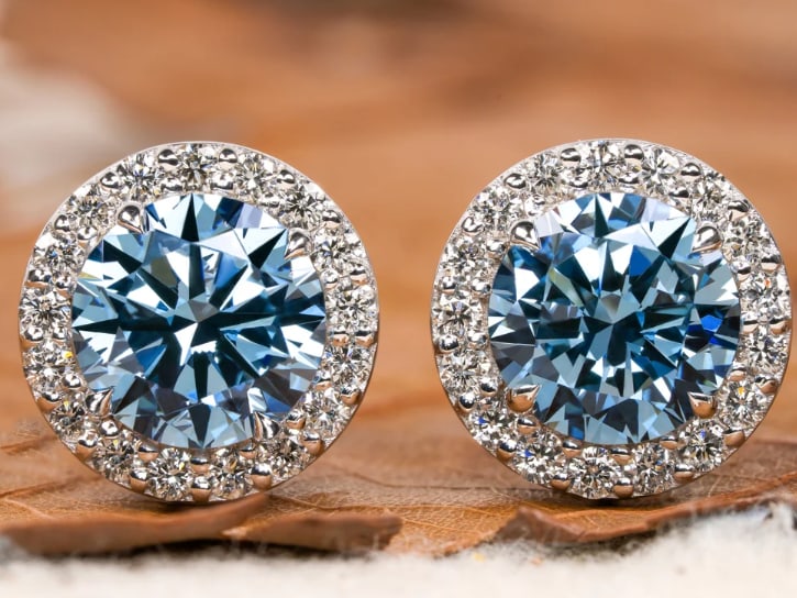 4 Ct Round Cut Certified Blue VVS1 Lab Grown Diamond in 14KT Solid White Gold Earrings: 4 Ct Round Cut Certified Blue VVS1 Lab Grown Diamond in 14KT Solid White Gold Earrings - Side Stone Lab Grown Diamonds VVS1 D Round Cut 0.40 Ct - Excellent Luster -& Free Shipping