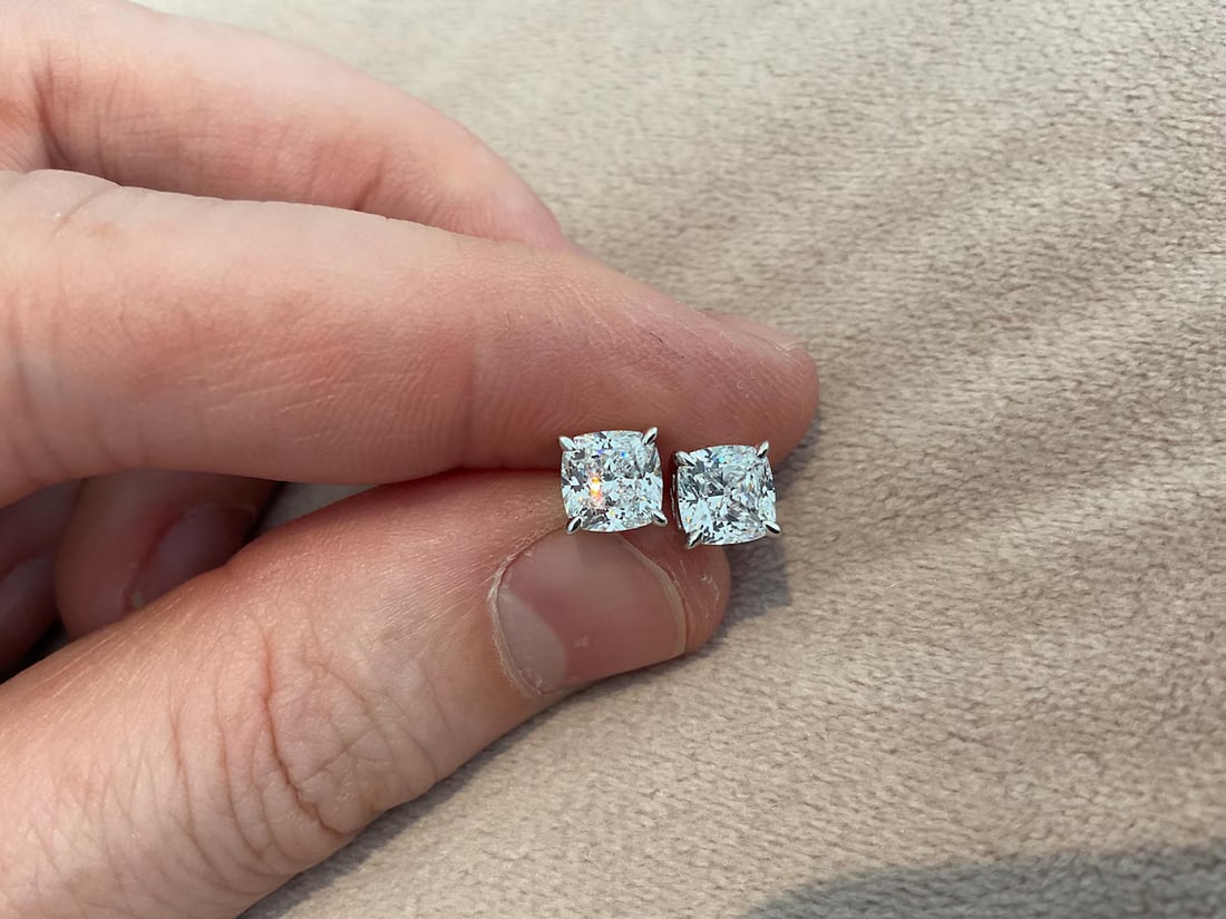 Certified 3 Carat Cushion Cut Lab Grown Diamond VVS1 D Color 14kt Solid White Gold Earrings: Certified 3 Carat Cushion Cut Lab Grown Diamond VVS1 D Color 14kt Solid White Gold Earrings