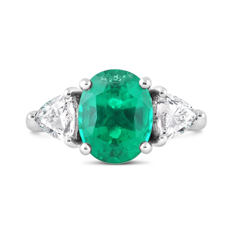 Certified 6.5 Carat Oval Cut Lab Grown Green Emerald 14kt Solid White Gold Engagement Ring: Certified 6.5 Carat Oval Cut Lab Grown Green Emerald 14kt Solid White Gold Engagement Ring - Side Stone Lab Grown Diamonds 0.60 ct Round Cut E Color VVS1 - Ring Size US 6.5 - Resize Available free of 