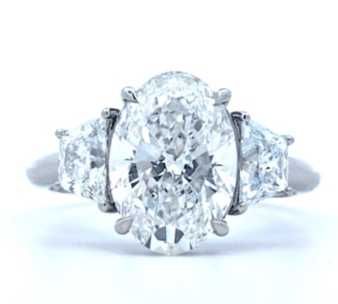 Certified 5 Carat Oval Cut 14kt Solid White Gold D Color VVS1 Lab Grown Engagement Diamond Ring: Certified 5 Carat Oval Cut 14kt Solid White Gold D Color VVS1 Lab Grown Engagement Diamond Ring Side Stone Lab Grown Diamond Fancy Cut VS1 E Color - Ring Size US 6