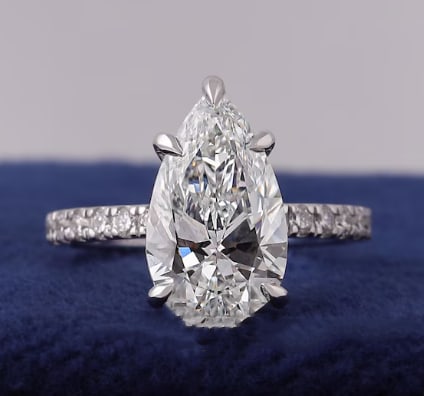 Certified 5 Ct Pear Cut D VVS1 Lab Grown Diamond 14kt Solid White Gold Engagement Ring: Certified 5 Ct Pear Cut D VVS1 Lab Grown Diamond 14kt Solid White Gold Engagement Ring - Side Stone Lab Grown Diamonds 0.40 CT Round Cut VS1 E Color - Ring Size US 6