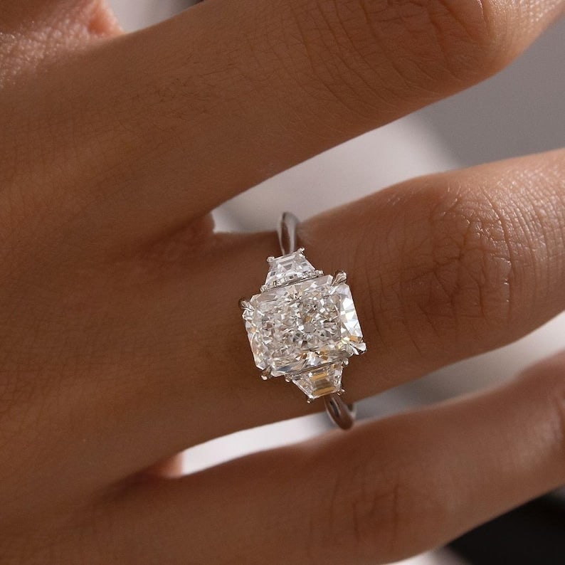 5.00 Carat Radiant Cut Certified D VVS1 Lab Grown Diamond in 14KT Solid White Gold Engagement Ring: 5.00 Carat Radiant Cut Certified D VVS1 Lab Grown Diamond in 14KT Solid White Gold Engagement Ring - Side Stone Lab Grown Diamonds VVS1 D color Fancy cut 0.80 ct - Excellent Luster -& Free Shipping - 