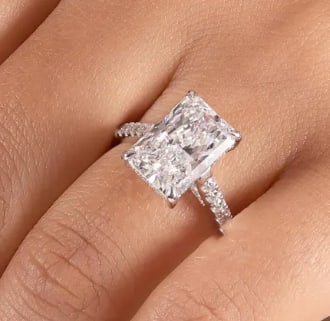 3.50 Carat Radiant Cut Certified D VVS1 Lab Grown Diamond in 14KT Solid White Gold Engagement Ring: 3.50 Carat Radiant Cut Certified D VVS1 Lab Grown Diamond in 14KT Solid White Gold Engagement Ring - Side Stone Lab Grown Diamonds VVS1 D color Round cut 0.40 ct - Excellent Luster - Ring Size US 7