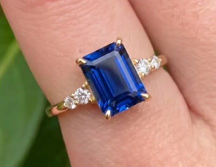 4 CT Emerald Cut Certified Natural Blue Sapphire & Natural Diamonds 14KT Solid Yellow Gold: 4 CT Emerald Cut Certified Natural Blue Sapphire & Natural Diamonds 14KT Solid Yellow Gold Engagement Ring - Side Stone Real Diamonds SI1 - H Color 0.30 ct - Ring Size US 6