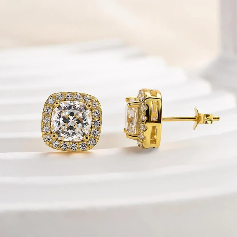 3.00 Ct Cushion Cut Certified D VVS1 Lab Grown Diamond in 14KT Solid Yellow Gold Halo Earrings: 3.00 Ct Cushion Cut Certified D VVS1 Lab Grown Diamond in 14KT Solid Yellow Gold Halo Earrings