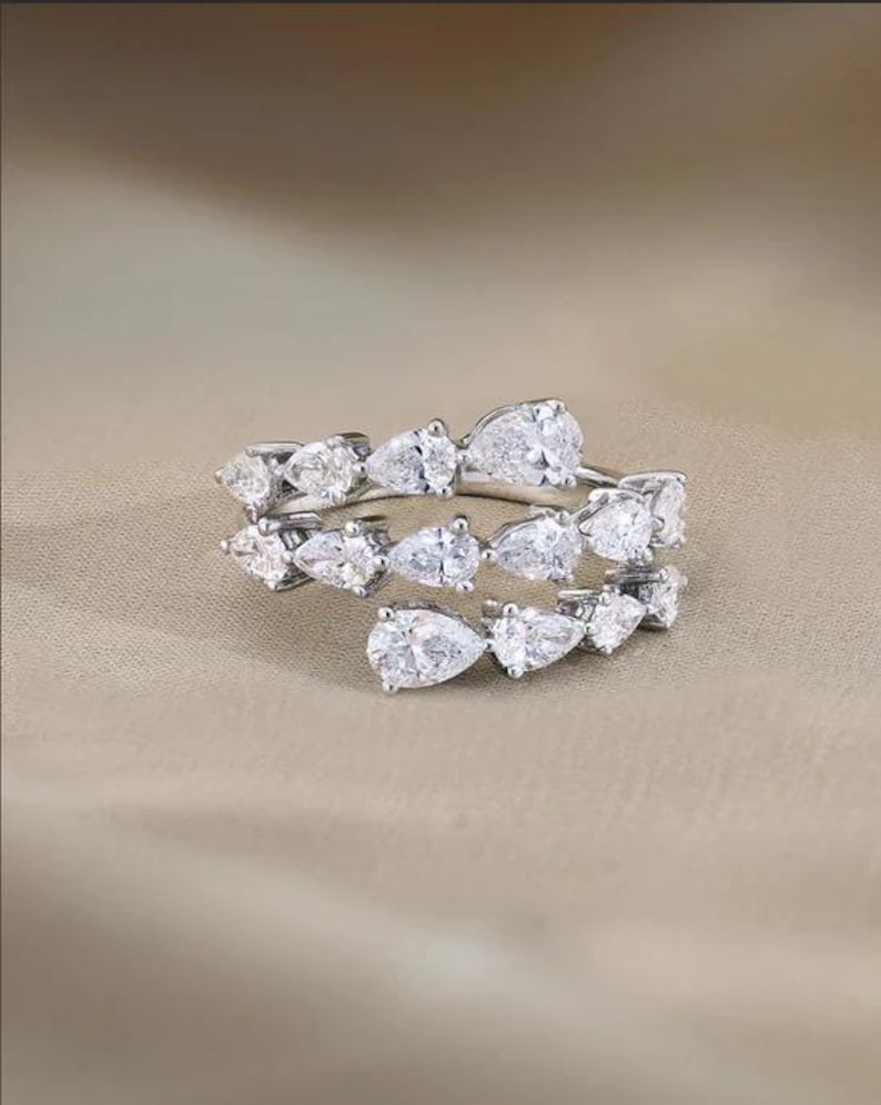 Certified 4.00 Carat D VVS1 Pear Cut Lab Grown Diamond 14KT White Gold Floral Cluster Ring |: Certified 4. 00 Carat D VVS1 Pear Cut Lab Grown Diamond 14KT White Gold Floral Cluster Ring | Statement Cocktail Ring | 14K Gold Bridal & Anniversary Jewelry Ring Size - 7