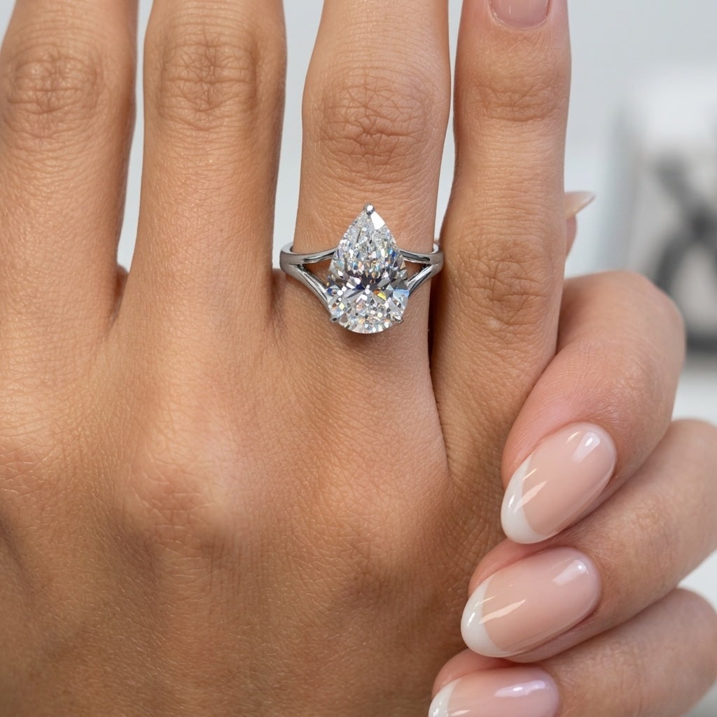 Certified 5.50 Carat Pear Cut D VVS1 Lab Grown Diamond 14KT White Gold Soliraire Engagment Ring|: Certified 5.50 Carat Pear Cut D VVS1 Lab Grown Diamond 14KT White Gold Soliraire Engagment Ring| Wedding Ring| Anniversary Gift Ring Size 7