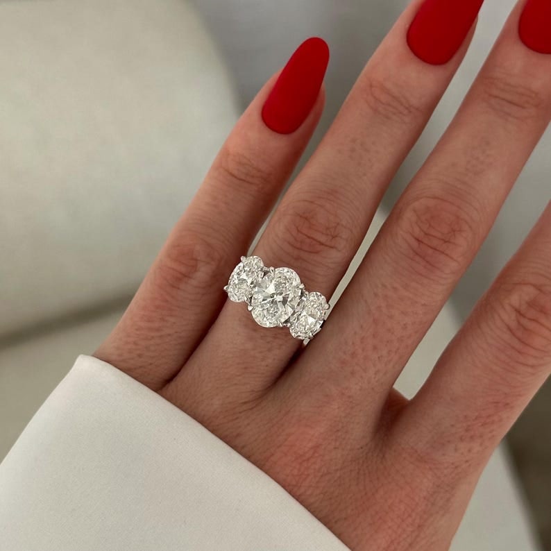 7.00 Carat Oval Cut Certified D VVS1 Lab Grown Diamond 14KT White Gold Three Stone Engagment Ring: 7.00 Carat Oval Cut Certified D VVS1 Lab Grown Diamond 14KT White Gold Three Stone Engagment Ring |Ring Size 7