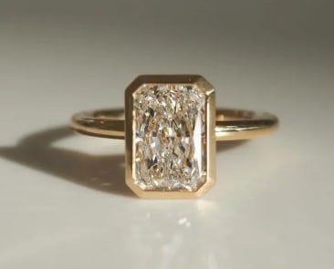Certificted 3.00 Carat D VVS1 Radiant Cut Lab Grown Diamond 14k Yellow Gold Bazel Setting Engagment: Certificted 3.00 Carat Radiant Cut D VVS1 Lab Grown Diamond 14k Yellow Gold Bazel Setting Engagment Ring| Ring Size US 6.5
