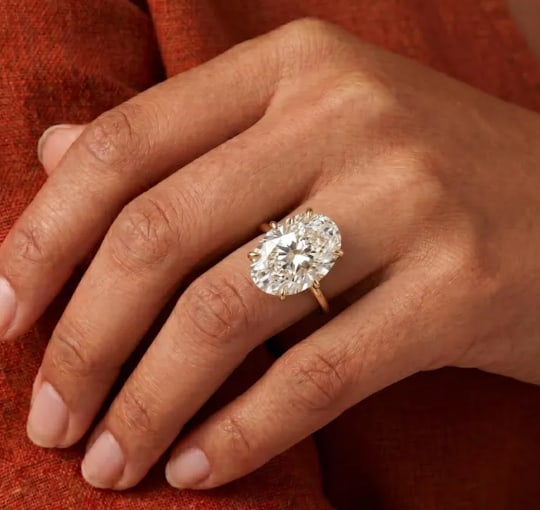 Certificted 8.00 Carat D VVS1 Oval Cut Lab Grown Diamond 14k Yellow Gold Solitaire Engagment Ring: Certificted 8.00 Carat D VVS1 Oval Cut Lab Grown Diamond 14k Yellow Gold Solitaire Engagment Ring| Ring Size 7