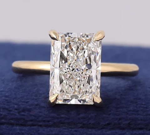Certificted 4.00 Carat D VVS1 Radiant Cut Lab Grown Diamond 14k Yellow Gold Engagment Ring: Certificted 4.00 Carat Radiant Cut D VVS1 Lab Grown Diamond 14k Yellow Gold Engagment Ring| Side Stone Lab Grown Diamonds VVS1 D Color Round Cut 0.20 ct - Ring Size US 6.5