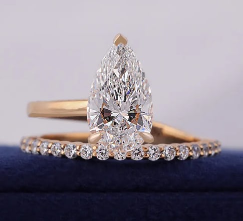 Certificted 3.00 Carat D VVS1 Pear Cut Lab Grown Diamond 14k Rose Gold Unique Engagment Ring: Certificted 3.00 Carat D VVS1 Pear Cut Lab Grown Diamond 14k Rose Gold Engagment Ring| Side Stone Lab Grown Diamonds VVS1 D Color Round Cut 0.40 ct - Ring Size US 7