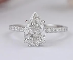 Certificted 2.50 Carat D VVS1 Pear Cut Lab Grown Diamond 14k White Gold Solitaire With Accents: Certificted 2.50 Carat D VVS1 Pear Cut Lab Grown Diamond 14k White Gold Solitaire With Accents Ring| Side Stone Lab Grown Diamonds VVS1 D Color Round Cut 0.40 ct - Ring Size US 7