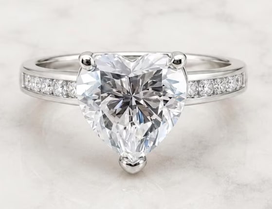 Certificted 2.50 Carat D VVS1 Heart Cut Lab Grown Diamond 14k White Gold Solitaire With Accents: Certificted 3.50 Carat D VVS1 Heart Cut Lab Grown Diamond 14k White Gold solitaire With Accents Engagment Ring| Side Stone Lab Grown Diamonds VVS1 D Color Round Cut 0.40 ct - Ring Size US 6.5