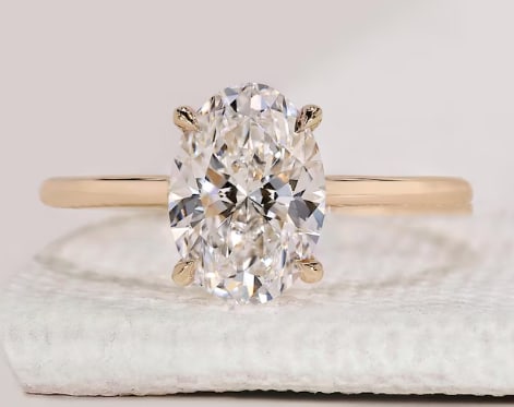 Certificted 2.5 Carat D VVS1 Oval Cut Lab Grown Diamond 14k Yellow Gold Solitaire Engagment Ring: Certificted 2.5 Carat D VVS1 Oval Cut Lab Grown Diamond 14k Yellow Gold Solitaire Engagment Ring |Ring Size US 6.5