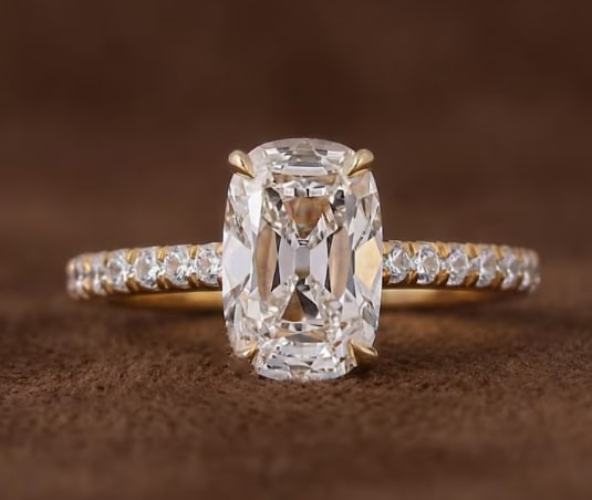 Certificted 4.00 Carat D VVS1 Old Mine Cushion Cut Lab Grown Diamond 14k Rose Gold Ring: Certificted 4.00 Carat D VVS1 Old Mine Cushion Cut Lab Grown Diamond 14k Rose Gold Ring|Side Stone Lab Grown Diamonds VVS1 D Color Round Cut 0.40 ct Ring Size US - 6.5