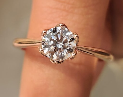 Certificted 1.00 Carat D VVS1 Round Cut Lab Grown Diamond 14k Rose Gold Solitaire Engagment Ring: Certificted 1.00 Carat D VVS1 Round Cut Lab Grown Diamond 14k Rose Gold Solitaire Engagment Ring|Ring Size US - 7