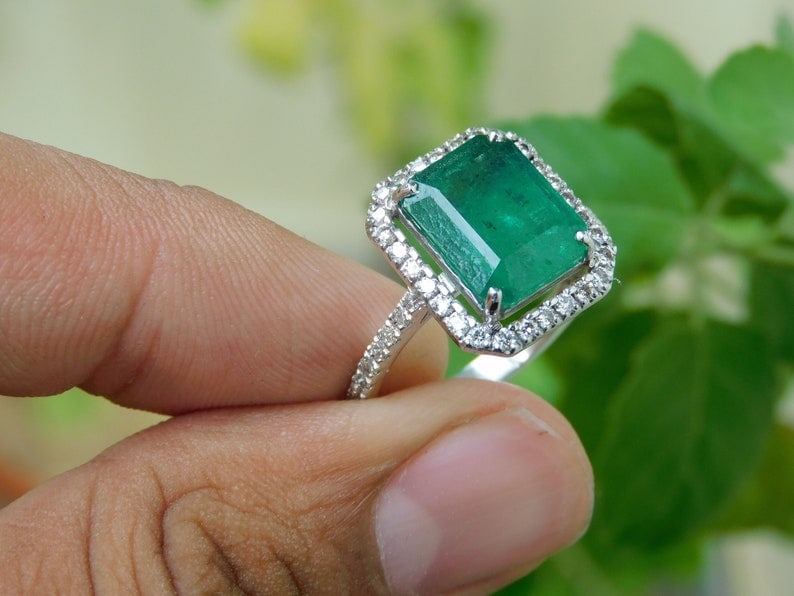 4.00 Carat Emerald Cut Natural Emerald Certified Engagement Ring in 14K Solid White Gold: 4.00 Carat Emerald Cut Natural Emerald Certified Engagement Ring in 14K Solid White Gold - Side Stone Real Diamonds Round Cut VS1 H COLOR 0.60 ct - Ring Size US 7
