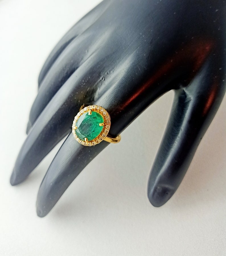 5.00 Carat Oval Cut Natural Emerald Certified Engagement Ring in 14K Solid Yellow Gold: 5.00 Carat Oval Cut Natural Emerald Certified Engagement Ring in 14K Solid Yellow Gold - Side Stone Real Diamonds Round Cut VS1 H COLOR 0.60 ct - Ring Size US 6