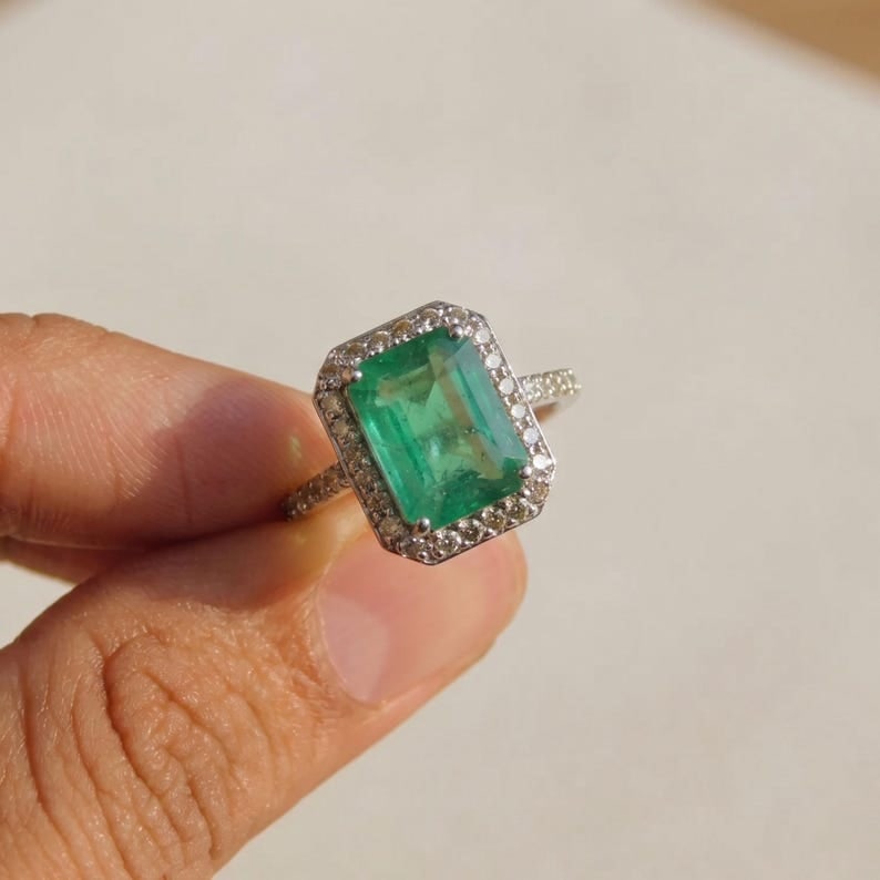 5.00 Carat Emerald Cut Natural Emerald Certified Engagement Ring in 14K Solid White Gold: 5.00 Carat Emerald Cut Natural Emerald Certified Engagement Ring in 14K Solid White Gold - Side Stone Real Diamonds Round Cut VS1 H COLOR 0.60 ct - Ring Size US 6