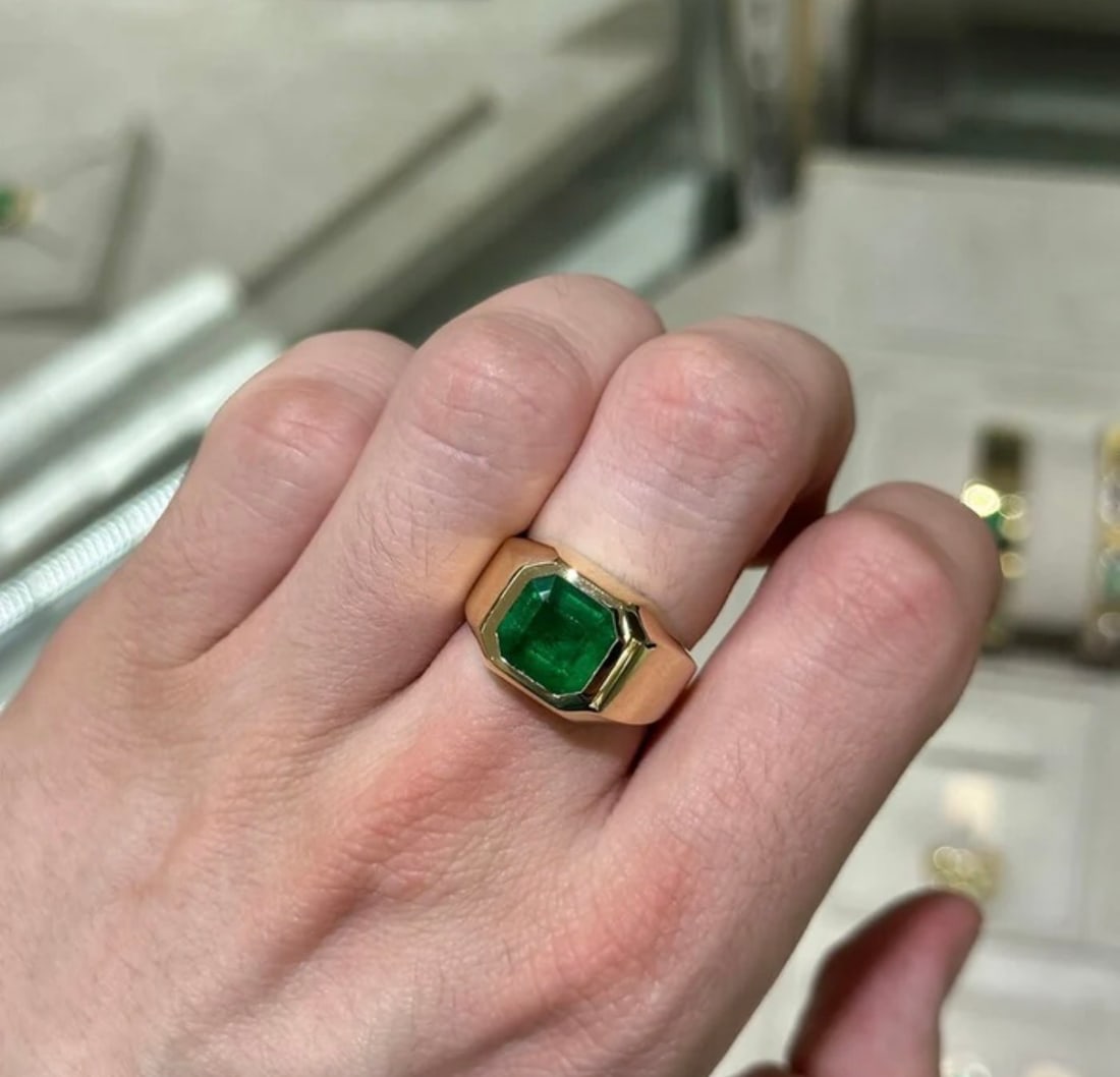 4.00 Carat Square Cut Natural Emerald Certified Engagement Ring in 14K Solid Yellow Gold: 4.00 Carat Square Cut Natural Emerald Certified Engagement Ring in 14K Solid Yellow Gold - Ring Szie US 6