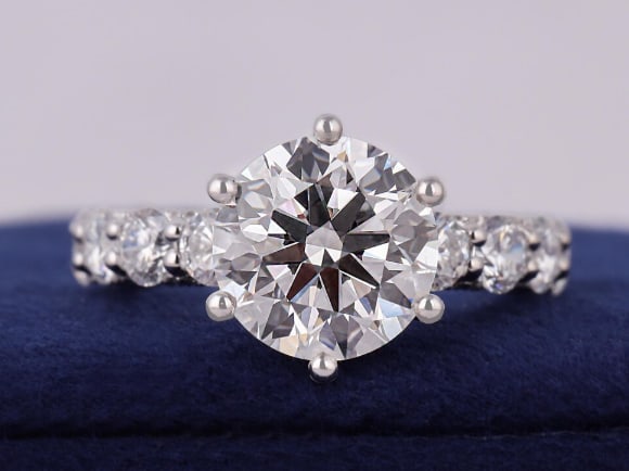 Certified 5 Carat VVS1 D Round Cut Lab Grown Diamond 14k White Gold Engagment Ring: Certified 5 Carat VVS1 D Round Cut Lab Grown Diamond 14k White Gold Engagment Ring - Side Stone Lab Grown Diamonds Round Cut VVS1 D COLOR 1.10 ct - Ring Size US 6