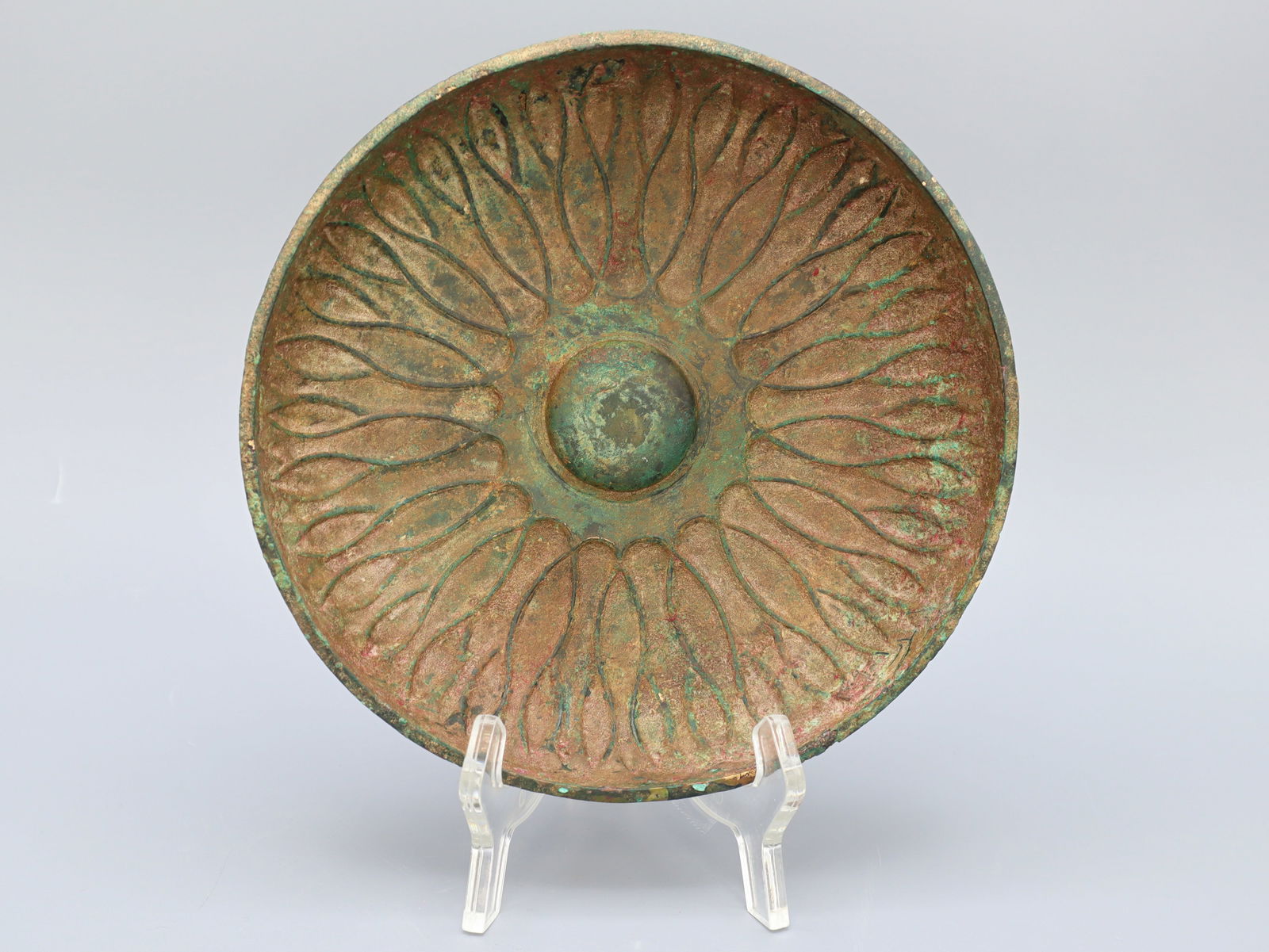 Ancient Luristan Achaemenid Bronze Phiale With Veins, Large (1 of 9)